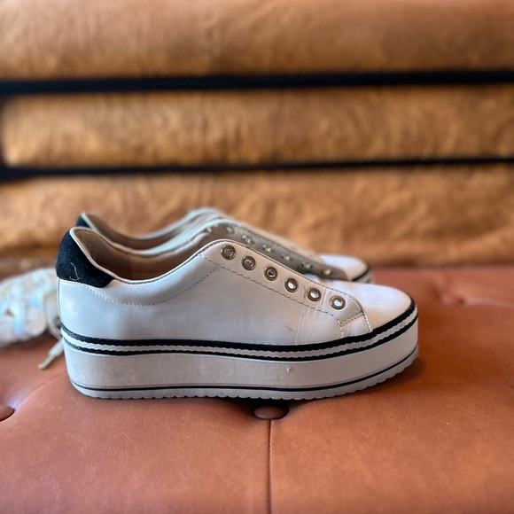 Joie Danbis Platform Sneakers - Picture 8 of 10